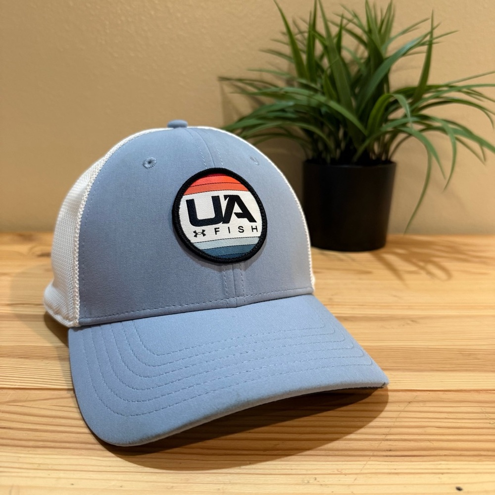 Under Armour Fish Snapback Hat in blue/grey with a white mesh back